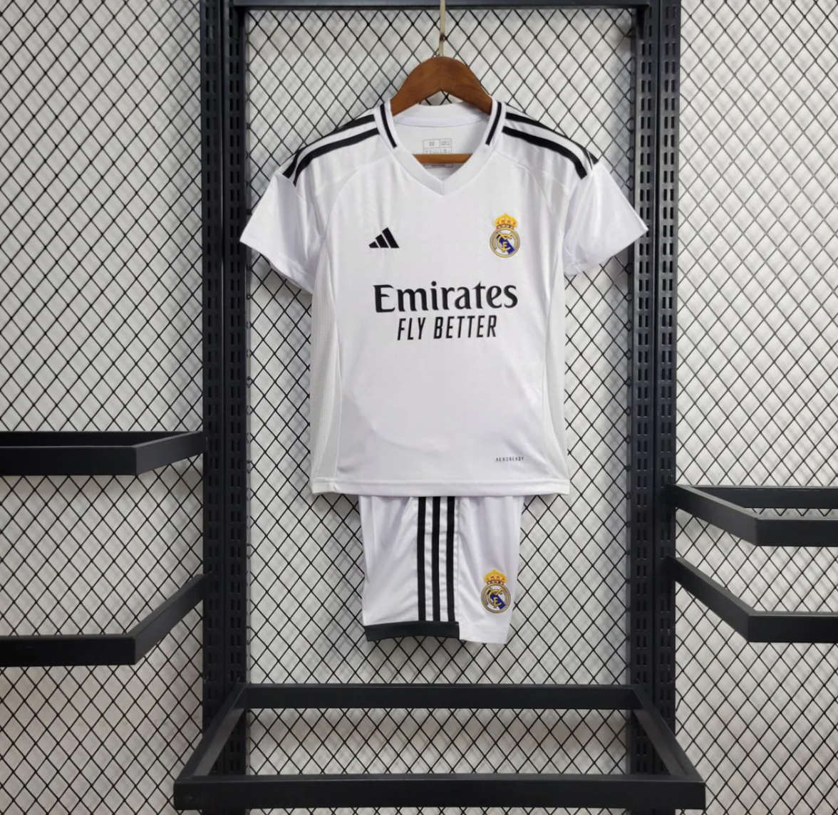 Kit - Real Madrid 24/25 Primera Equipación (Nueva Temporada)