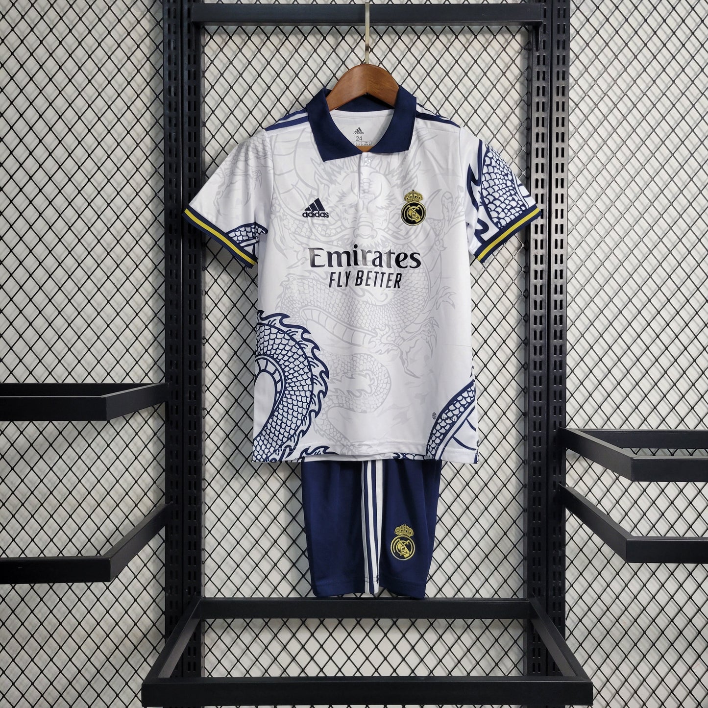 Kit - Real Madrid Edición Especial 23/24