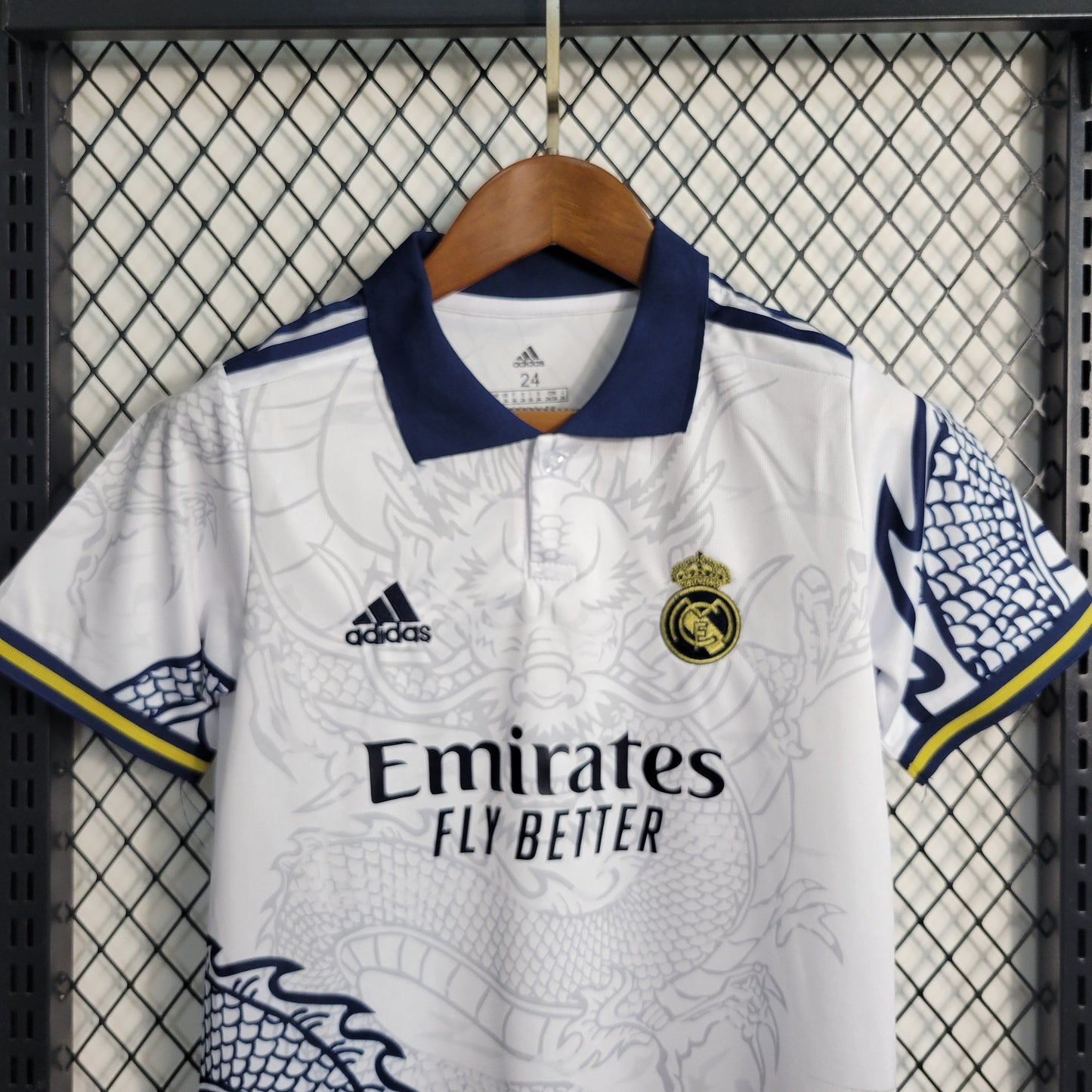 Kit - Real Madrid Edición Especial 23/24